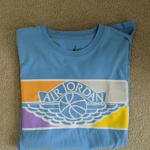Lg Air Jordan T shit